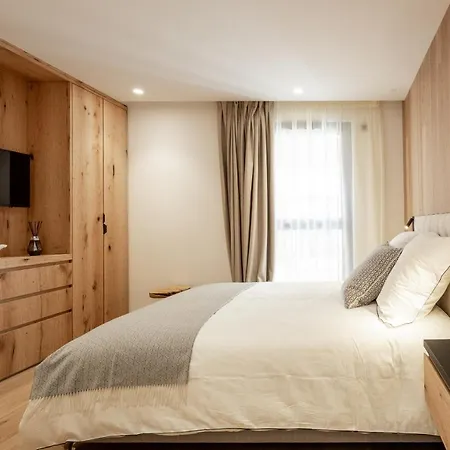 Ecrin Blanc - De Gamme - Balcon Avec Vue - Centre De